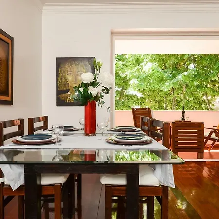 Gorgeous Hideout Close To Everything Appartement *